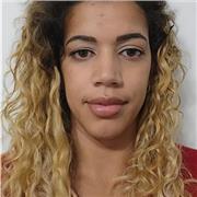 Profesora de modelaje y baile moderno y salsa